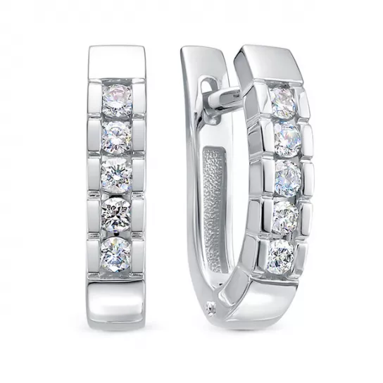 Серьги с бриллиантами из золота